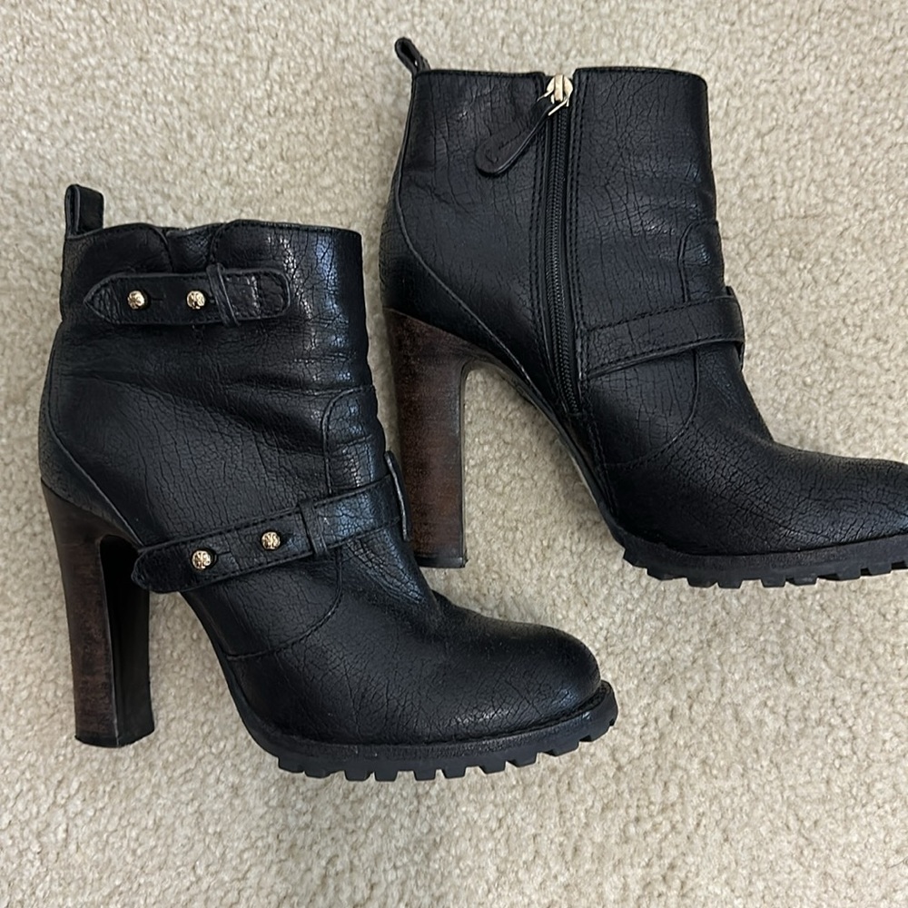 Tory Burch Black Leather Heeled Booties